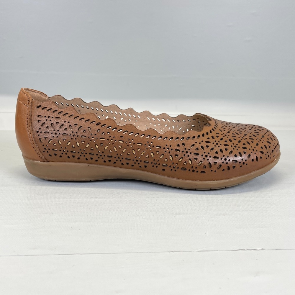 Earth Origins Bria Loafers Womens Size 7 Wide Brown Leather Flats Slip On Shoes